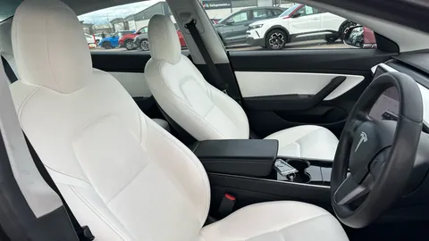 TESLA MODEL 3 Performance AWD [Performance Upgrade] Auto