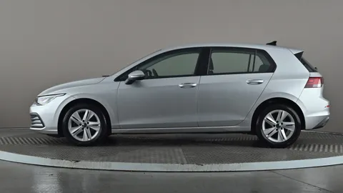 VOLKSWAGEN GOLF 1.5 TSI Life