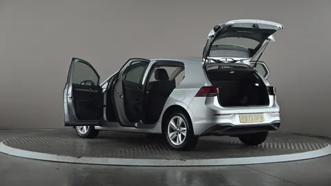 VOLKSWAGEN GOLF 1.5 TSI Life