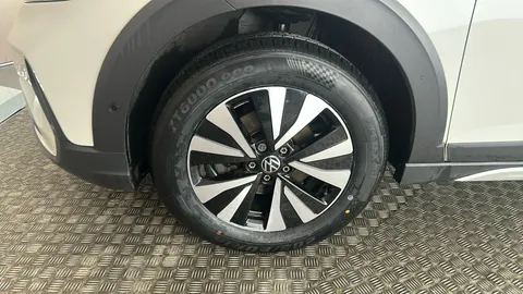 VOLKSWAGEN TAIGO 1.0 TSI Life