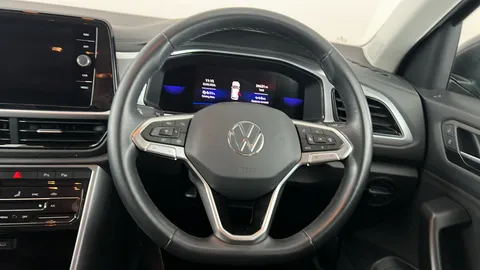 VOLKSWAGEN T-ROC 1.0 TSI Life