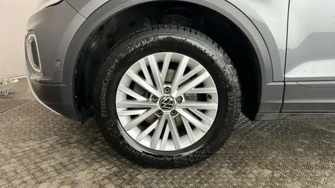 VOLKSWAGEN T-ROC 1.0 TSI Life