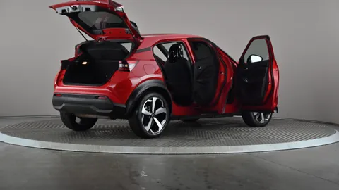 NISSAN JUKE 1.6 Hybrid Tekna Auto