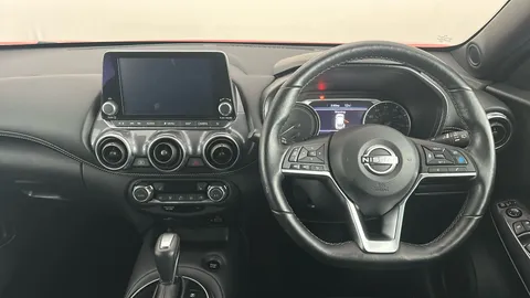 NISSAN JUKE 1.6 Hybrid Tekna Auto