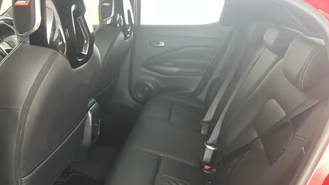 NISSAN JUKE 1.6 Hybrid Tekna Auto