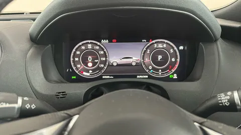 JAGUAR XE 2.0 R-Dynamic S Auto