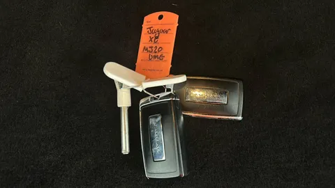 JAGUAR XE 2.0 R-Dynamic S Auto