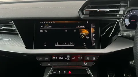 AUDI A3 30 TFSI S Line