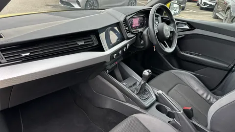 AUDI A1 25 TFSI S Line [Tech Pack]