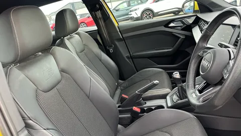 AUDI A1 25 TFSI S Line [Tech Pack]