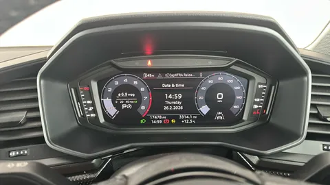 AUDI A1 30 TFSI 110 Technik S Tronic