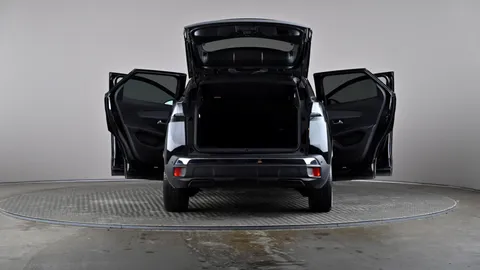 PEUGEOT 3008 1.6 Hybrid 180 Allure Premium+ e-EAT8