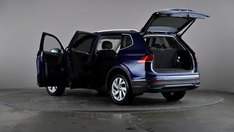 Volkswagen Tiguan Allspace 1.5 TSI Life DSG [7 Seats]