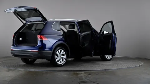 Volkswagen Tiguan Allspace 1.5 TSI Life DSG [7 Seats]