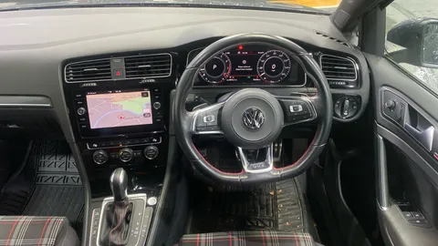 VOLKSWAGEN GOLF 2.0 TSI 245 GTI Performance DSG
