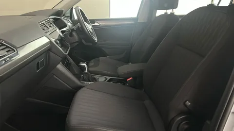 Volkswagen Tiguan Allspace 1.5 TSI Life DSG [7 Seats]