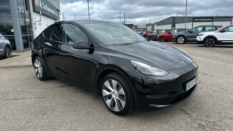 TESLA MODEL Y Long Range AWD Auto