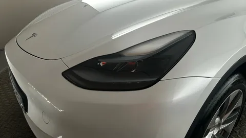 TESLA MODEL Y Long Range AWD Auto