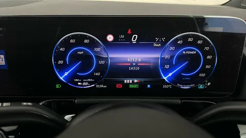 MERCEDES-BENZ EQA EQA 250+ 140kW AMG Line Executive 70.5kWh Auto