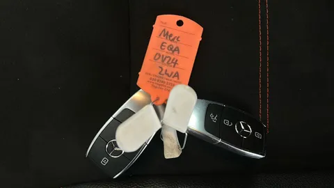 MERCEDES-BENZ EQA EQA 250+ 140kW AMG Line Executive 70.5kWh Auto