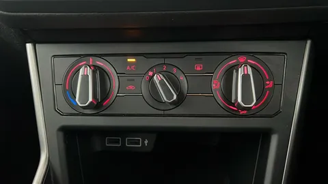 VOLKSWAGEN POLO 1.0 TSI 95 SE