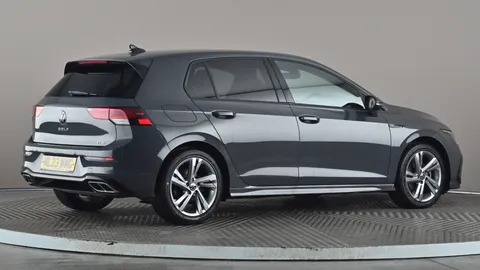 VOLKSWAGEN GOLF 1.5 eTSI 150 R-Line DSG