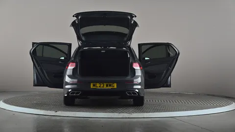 VOLKSWAGEN GOLF 1.5 eTSI 150 R-Line DSG