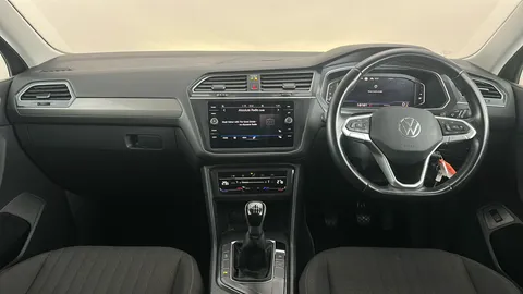 VOLKSWAGEN TIGUAN ALLSPACE 1.5 TSI Life