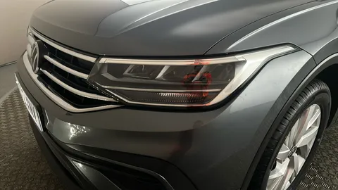 VOLKSWAGEN TIGUAN ALLSPACE 1.5 TSI Life