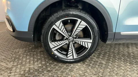 MG MOTOR UK ZS 105kW Exclusive EV 45kWh Auto