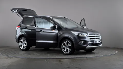 FORD KUGA 2.0 TDCi Titanium Edition 2WD