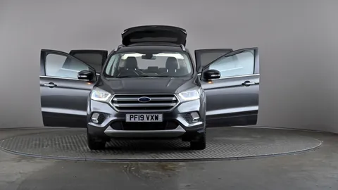 FORD KUGA 2.0 TDCi Titanium Edition 2WD