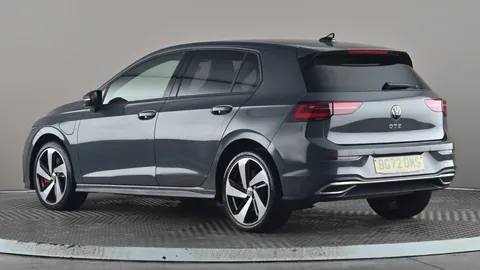 VOLKSWAGEN GOLF 1.4 TSI GTE DSG