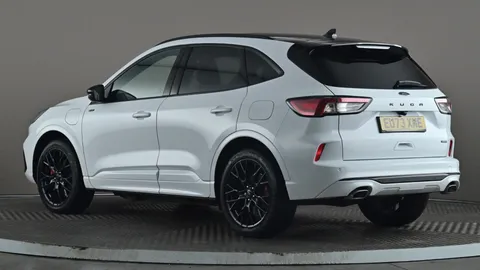 FORD KUGA 2.5 PHEV Black Package Edition CVT