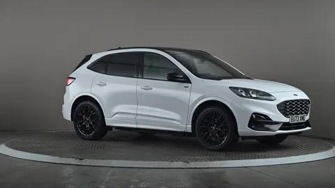 FORD KUGA 2.5 PHEV Black Package Edition CVT