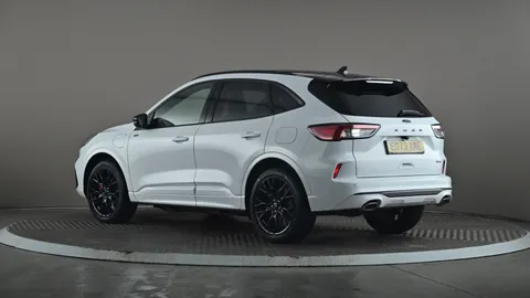 FORD KUGA 2.5 PHEV Black Package Edition CVT