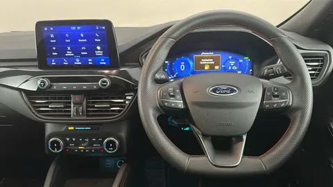 FORD KUGA 2.5 PHEV Black Package Edition CVT