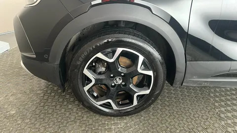 VAUXHALL MOKKA 100kW Ultimate 50kWh Auto