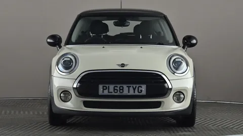 MINI HATCHBACK 1.5 Cooper Classic II