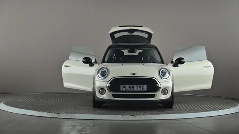 MINI HATCHBACK 1.5 Cooper Classic II