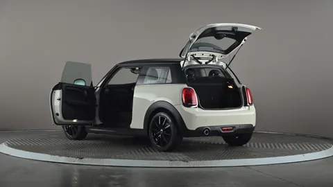 MINI HATCHBACK 1.5 Cooper Classic II