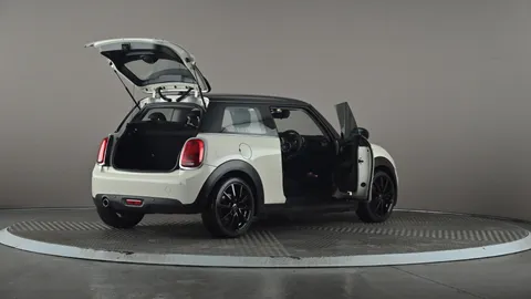 MINI HATCHBACK 1.5 Cooper Classic II