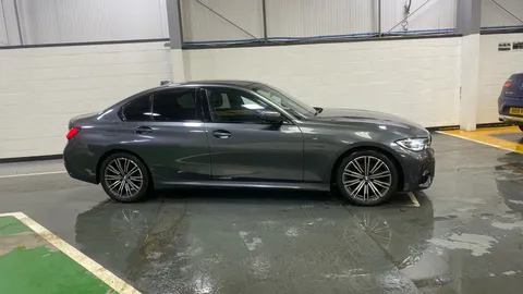 BMW 3 SERIES 320i M Sport Step Auto
