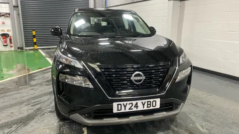 NISSAN X-TRAIL 1.5 E-Power E-4orce 213 Acenta Premium Auto