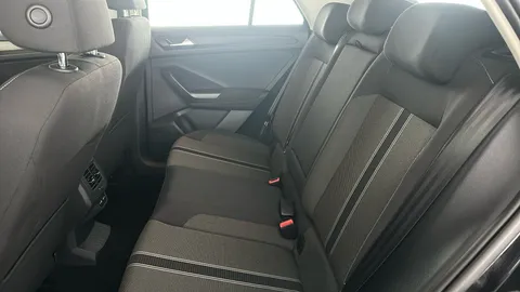 VOLKSWAGEN T-ROC 1.0 TSI 110 SE