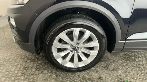VOLKSWAGEN T-ROC 1.0 TSI 110 SE