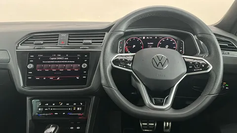 VOLKSWAGEN TIGUAN 1.5 TSI 150 R-Line DSG