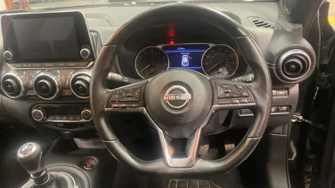 NISSAN JUKE 1.0 DiG-T 114 N-Connecta