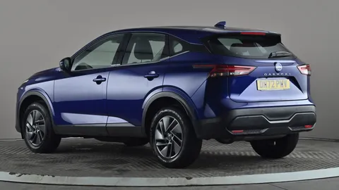 NISSAN QASHQAI 1.3 DiG-T MH Acenta Premium