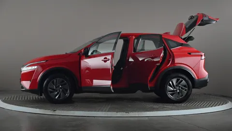 NISSAN QASHQAI 1.3 DiG-T MH 158 Acenta Premium Xtronic